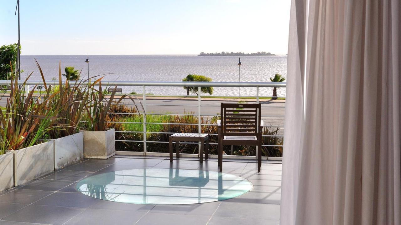Costa Colonia - Riverside Boutique Hotel コロニア・デル・サクラメント エクステリア 写真